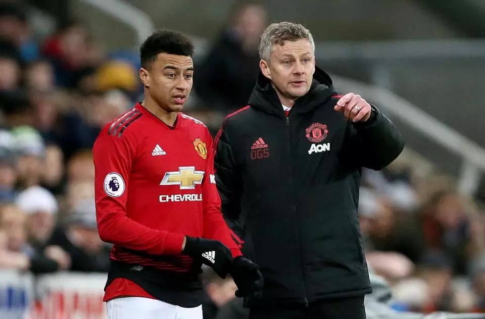 而此次与软 而此次与软