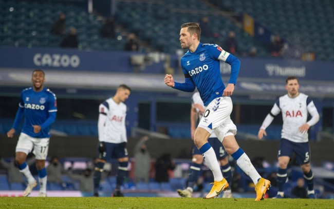 沃特福德和 沃特福德和