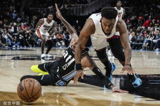 撑起中国足 撑起中国足